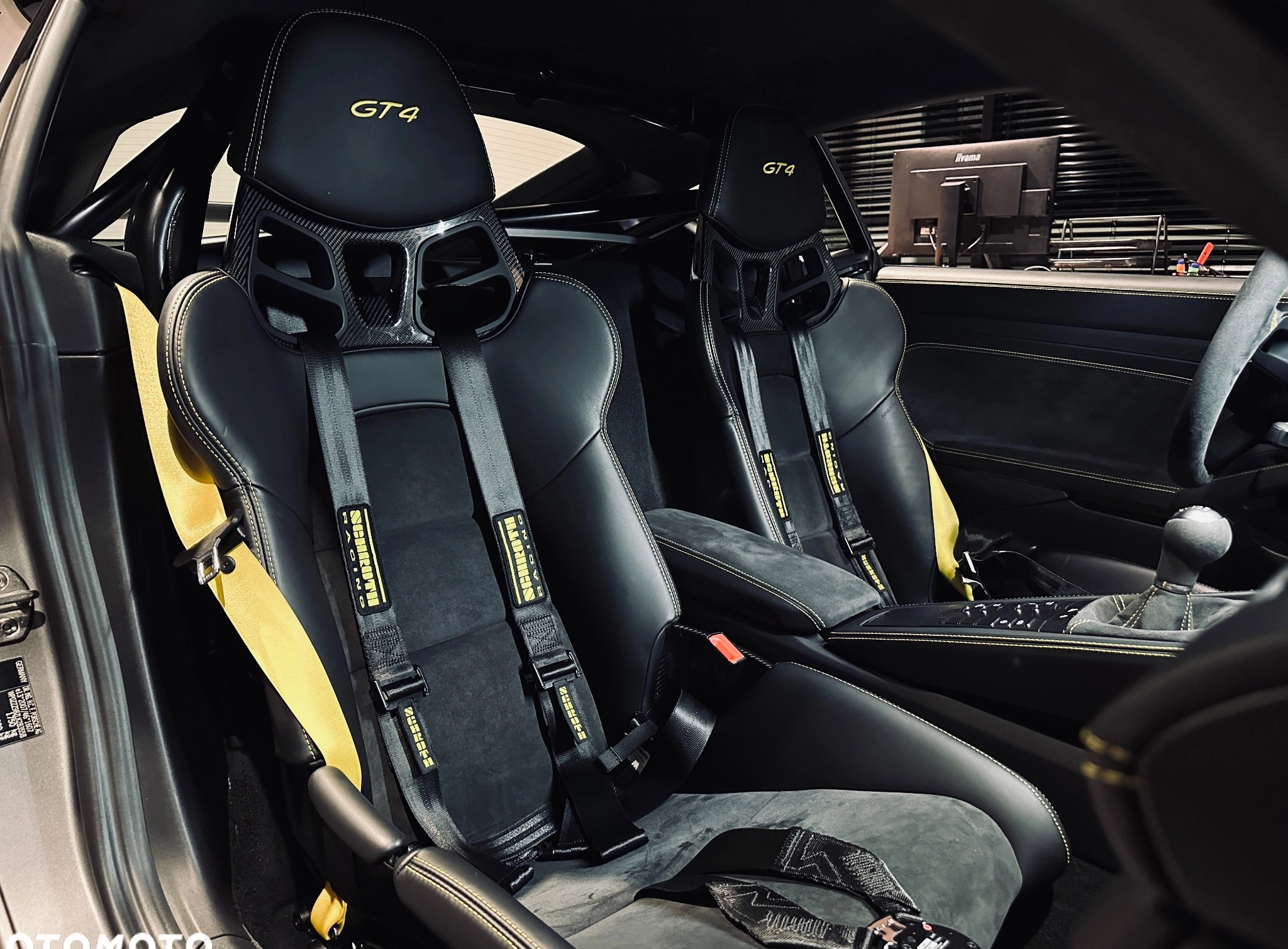 Porsche 718 Cayman cena 499999 przebieg: 20954, rok produkcji 2019 z Racibórz małe 466